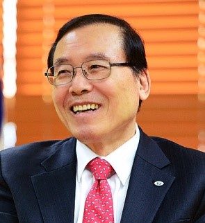 Choong Yong Ahn