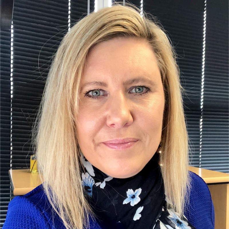 Karin Bok