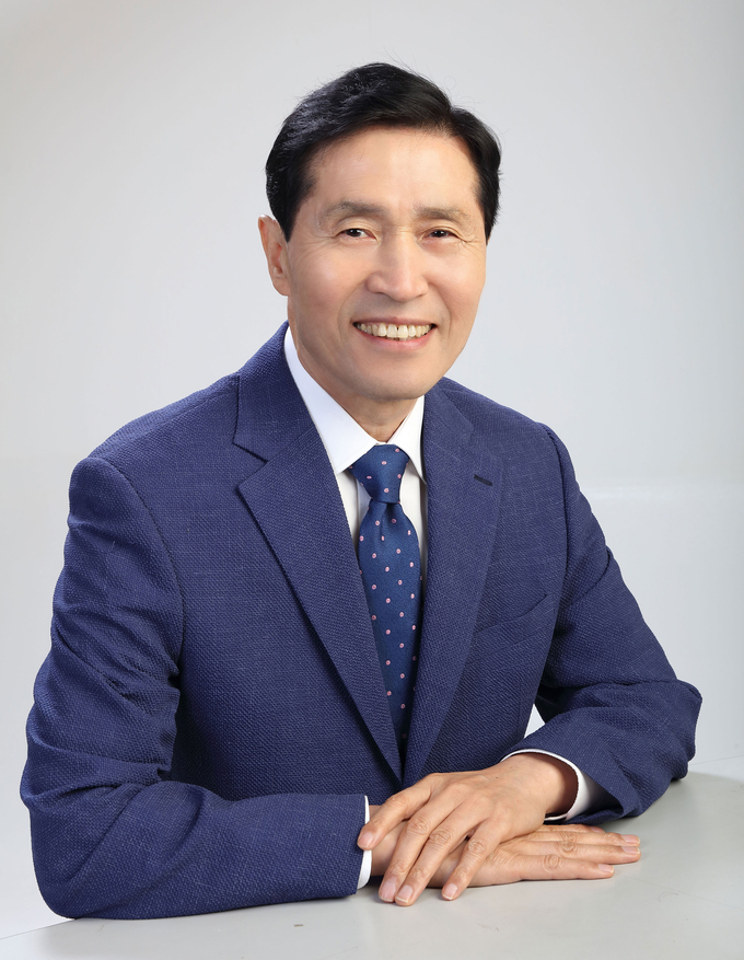 Lee Hack-young