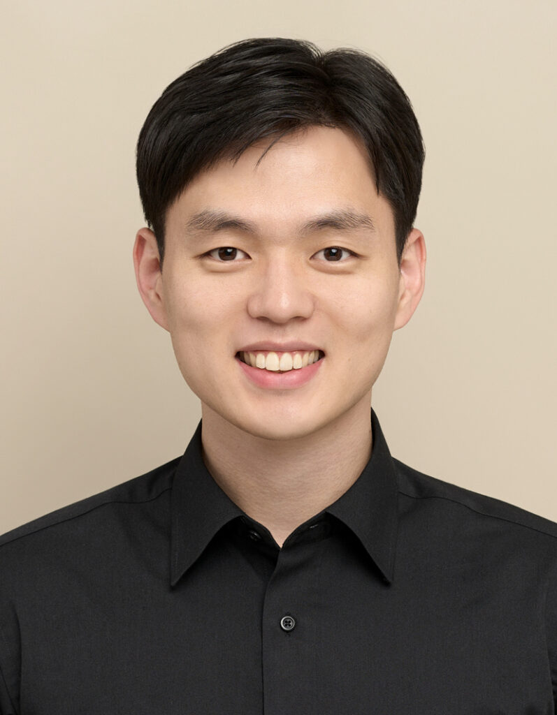 Sunhyung Lee