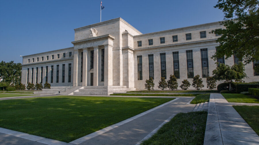 Diverging Interest Rates Compound Risks for South Korea